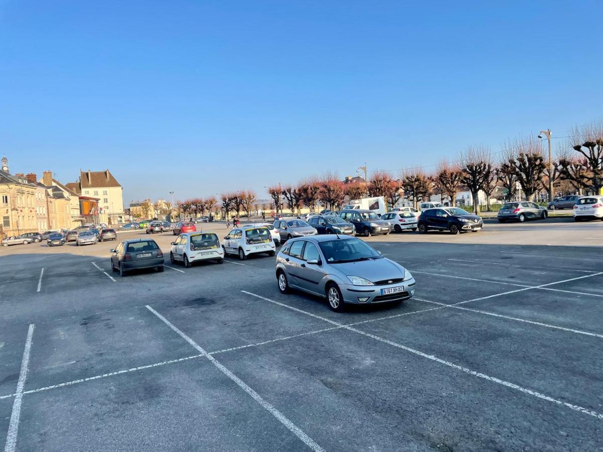 Joli Appartement Au Coeur De Ville Château-Thierry Exteriör bild